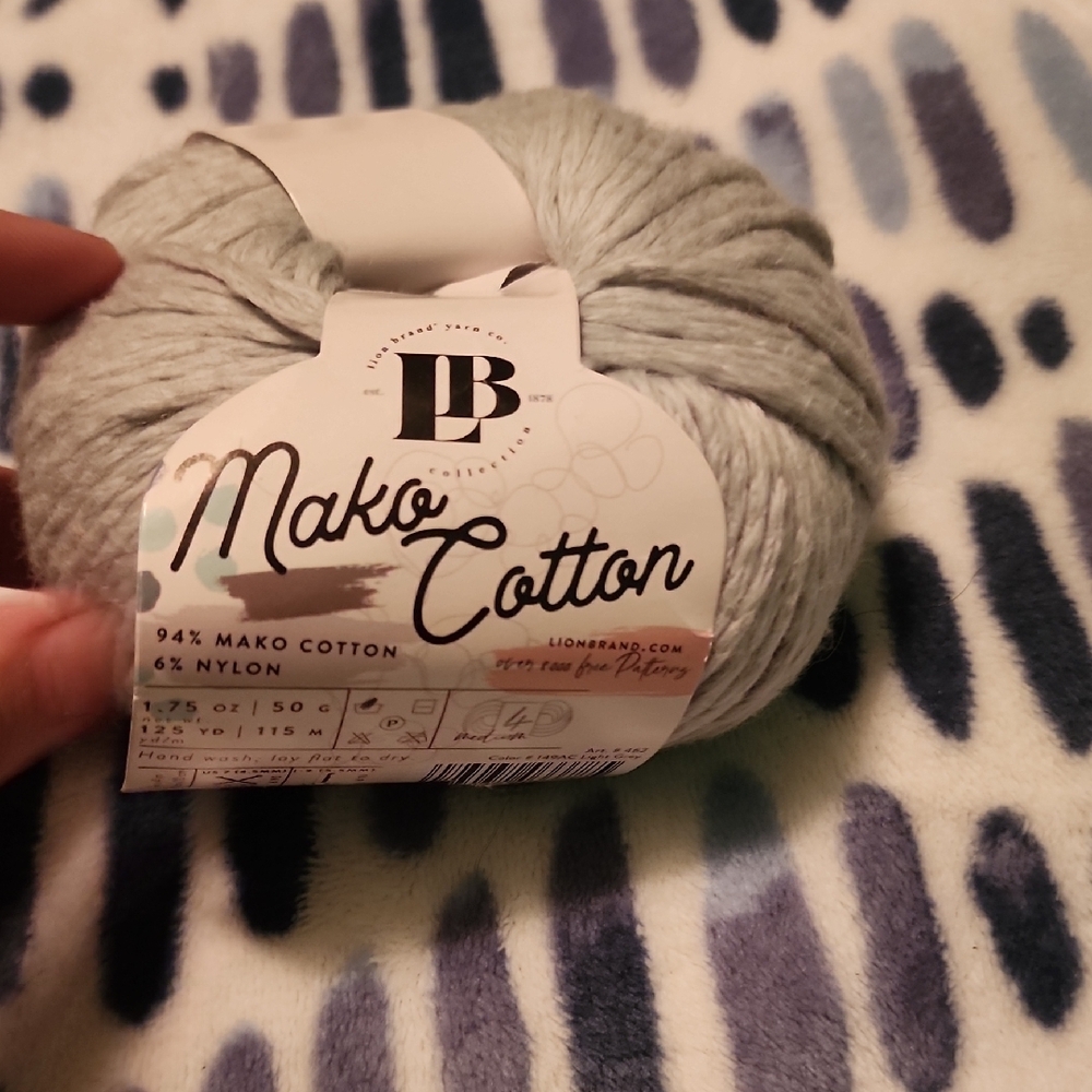 LB Mako Cotton Yarn in Light Gray